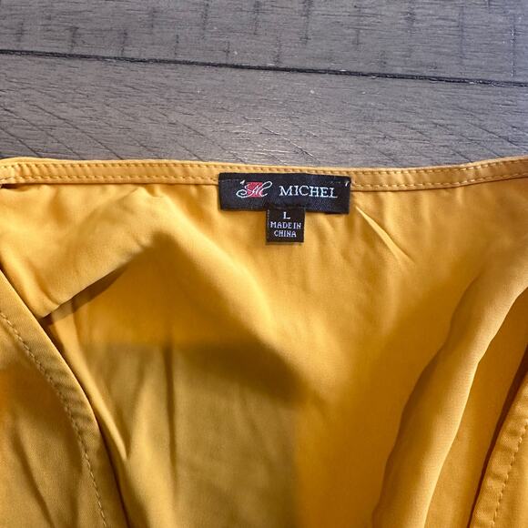 Long Sleeve Mustard Yellow Peasant Top Size Large - Picture 5 of 7